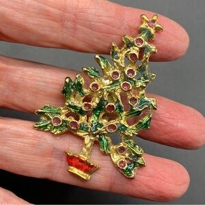 Vintage Christmas Tree Brooch Gold Tone Holiday Pin